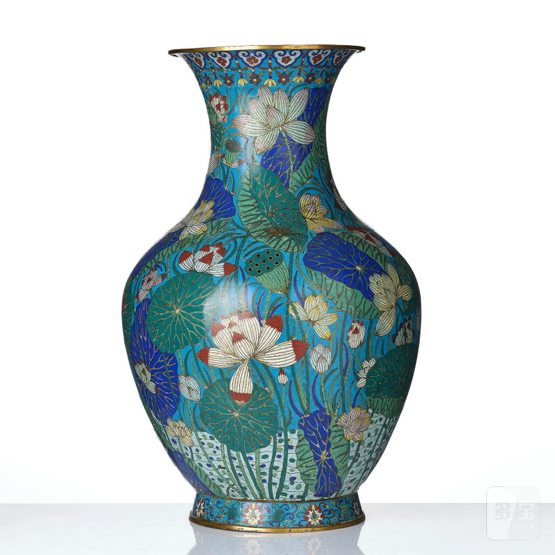 A massive and fine cloisonné enamel 'lotus' vase, - 图2
